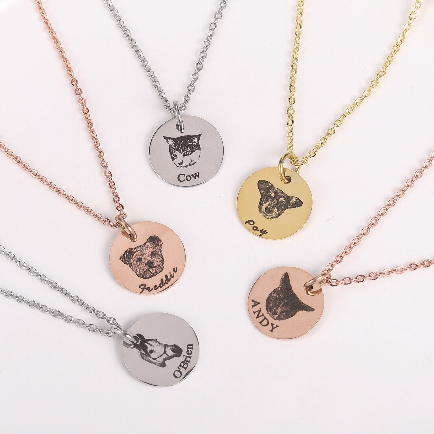 18K Gold Plated Personalized Dog Mom Gift, Customized Pet Engraved Portrait Dog Necklace, Custom Jewelry Gift, Pet Dog Name Necklace Jewelry