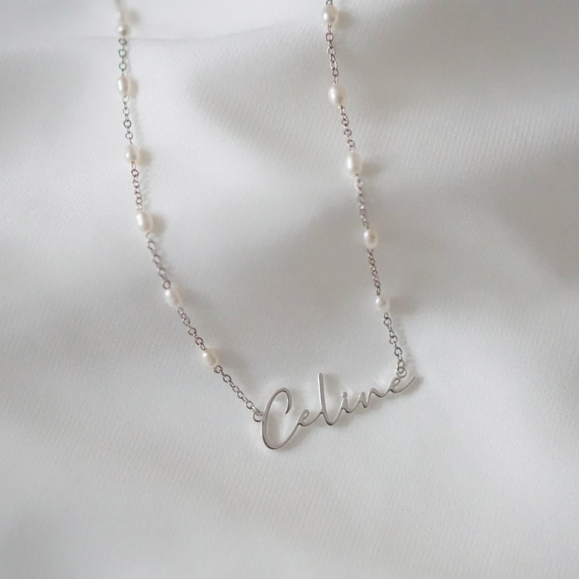 18K Gold Plated Personalized Pearl Name Necklace Handmade Jewelry, Customized Beaded Pearl Necklace with Nameplate Necklace with Pearls Name