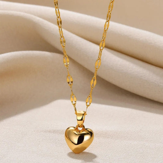 18K Gold Plated Dainty Love Heart Necklace Pendant, Lip Chain Love Heart Jewelry Pendant Jewelry Love Heart Necklace for Anniversary Gift