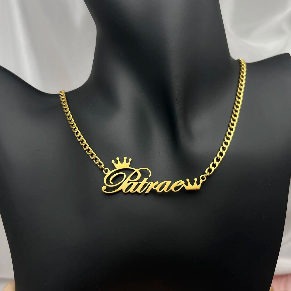 18K Gold Plated Personalized Name Crown Necklace, Customized Name Necklace Handcrafted Jewelry Custom Nameplate Pendant Gift For Mom, Wife