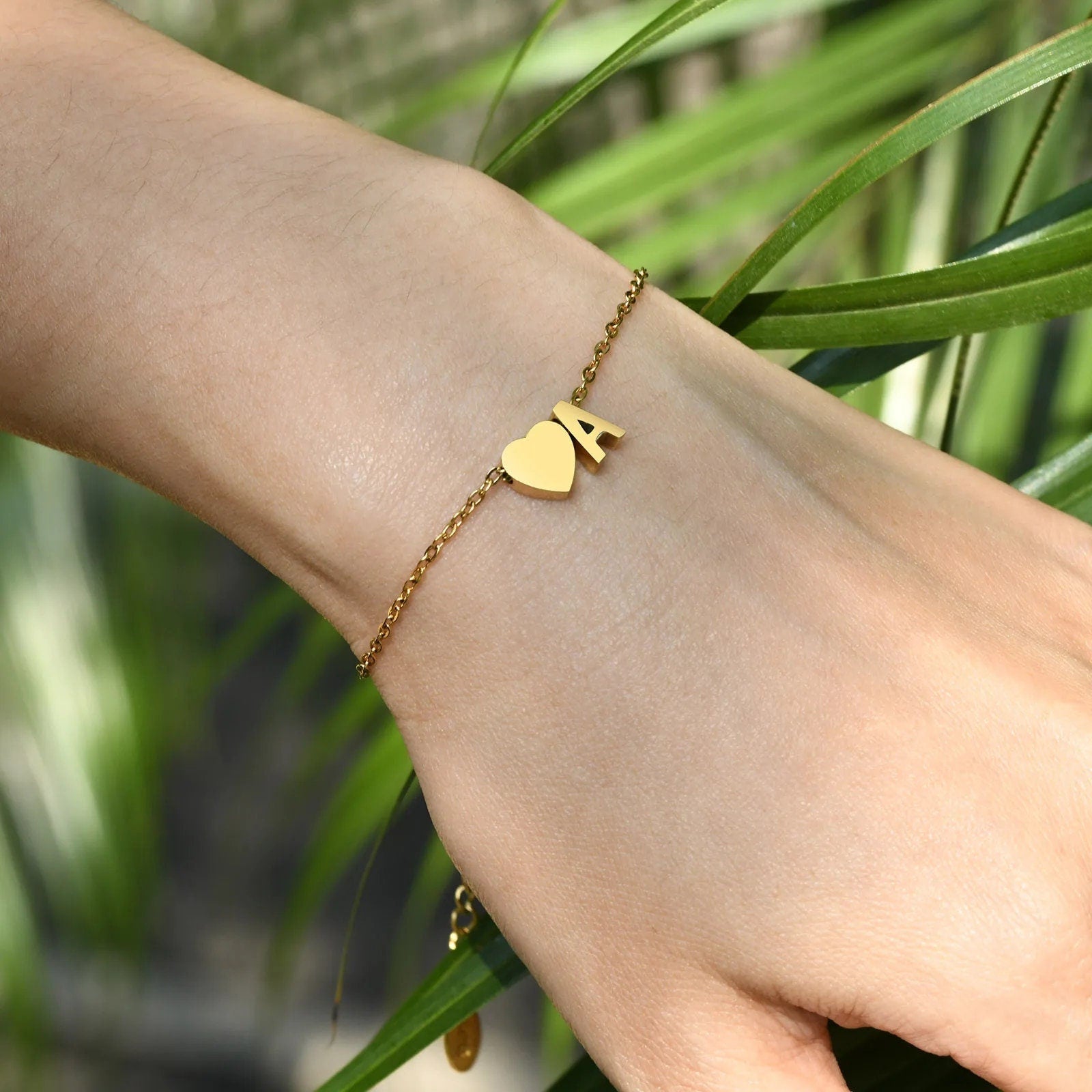 18K Gold Plated Personalized Initial Tiny Letter Bracelet Customized A-Z Bangle Custom Bracelet Jewelry Dainty Minimalist Handmade Jewelry