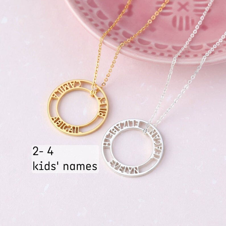 18K Gold Plated Personalized Hollow Round Name Necklace Customized Jewelry Engraved 2-4 Name Pendant Handcrafted Jewelry Unique Gift For Mom