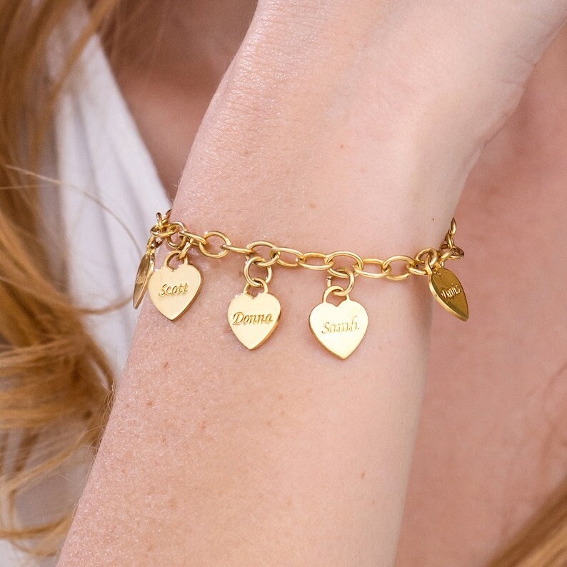 18K Gold Plated Engraved Heart Shaped Charm Bracelet, Customized Nameplate Bracelet, Personalized Heart Jewelry Custom Jewelry Gift for Her