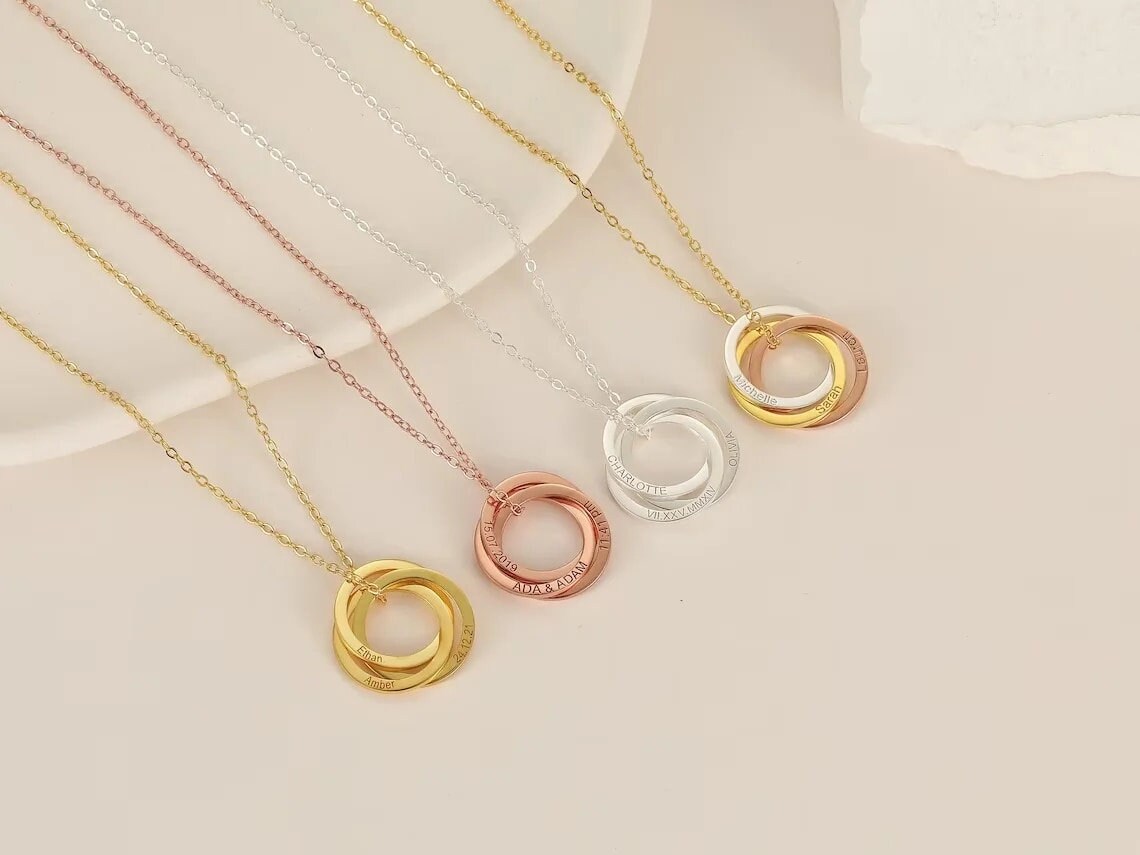 18K Gold Plated Three Linked Interlocking Circle Name Necklace Personalized Engraved Children Name Necklace, Customized Jewelry Pendant Gift