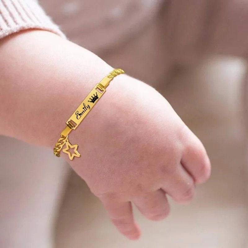 18K Gold Plated Personalized Baby Star Bracelet Customized Name Jewelry Nameplate Engraved Baby Bangle Custom Children Jewelry For Baby Gift